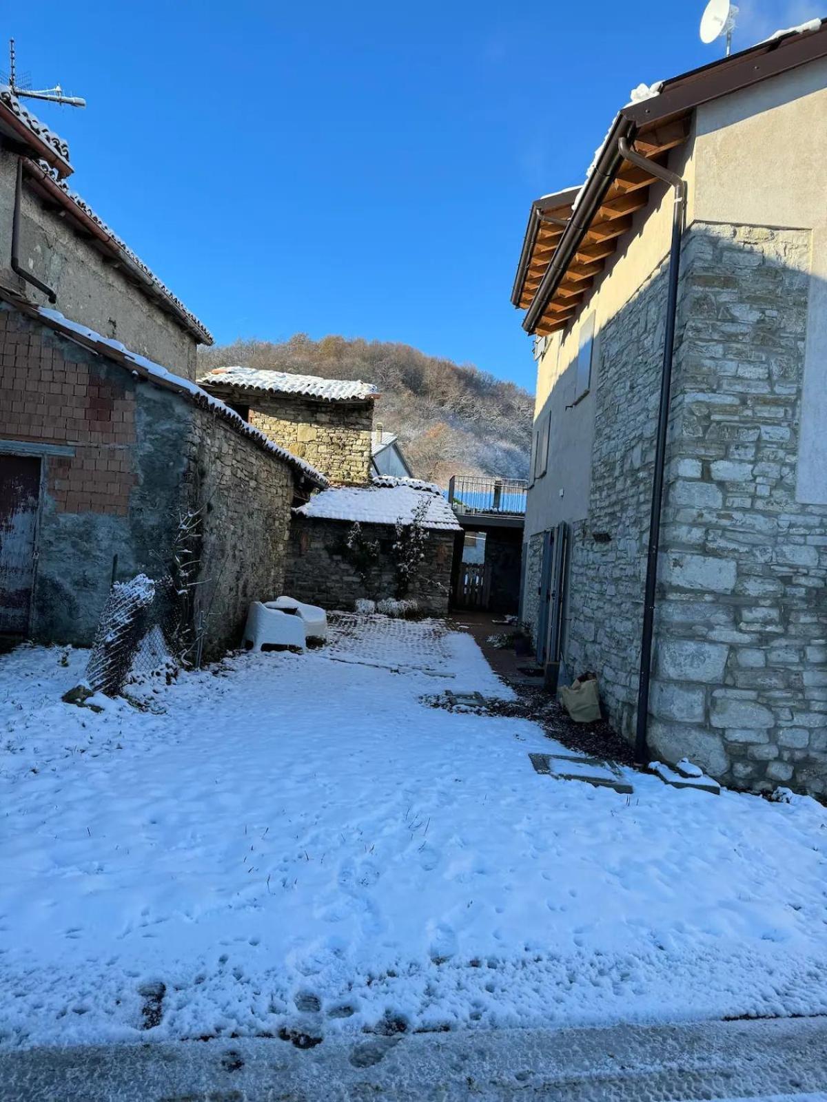 Casa Del Giglio A Cadelmonte Villa Valle  Exterior foto
